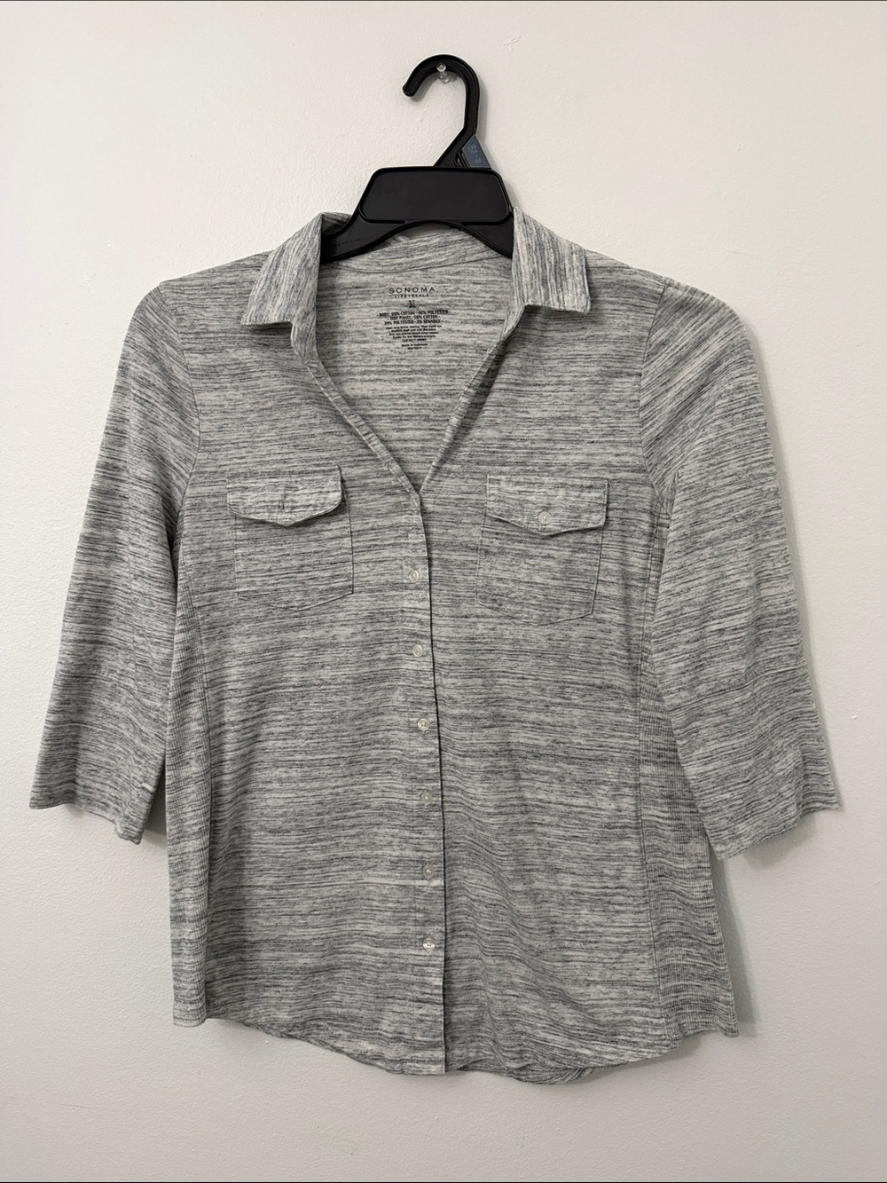 Light Gray Marled Button-Down Shirt with Chest Pockets